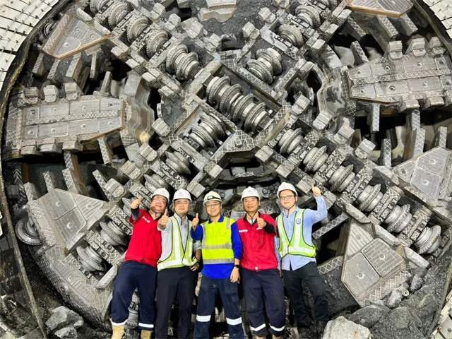铁建重工助力新加坡跨海输水隧道工程顺利贯通